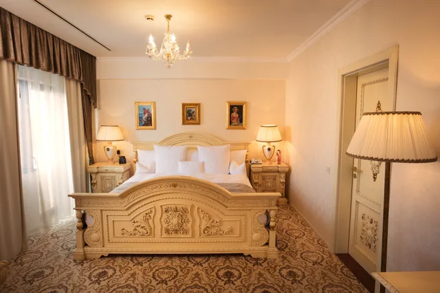 جناح رئاسي بسرير كينج، Hilton Sibiu 1/4