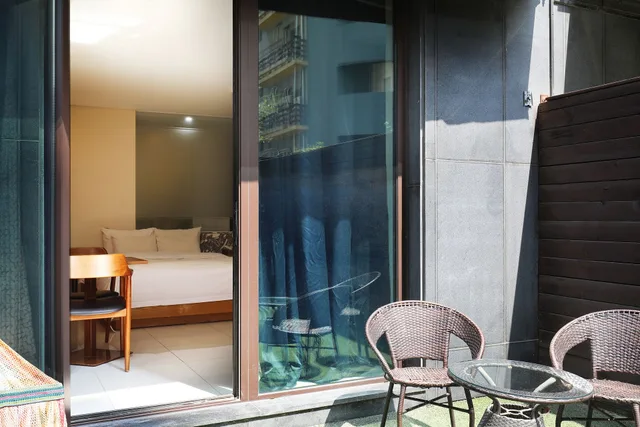 غرفة بسرير مزدوج بشرفة، Hotel Cacao Business Design Hotel 8/8