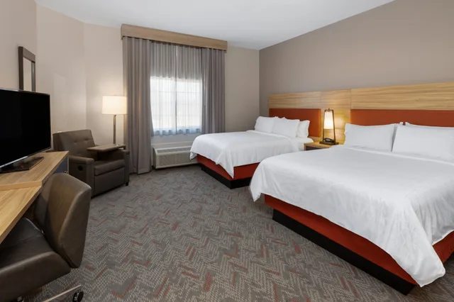 جناح استوديو بسريرين كوين، Candlewood Suites Mount Pleasant 1/4