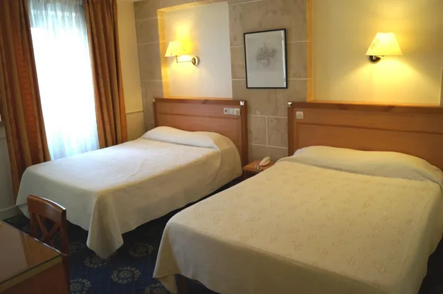 غرفة بسرير مزدوج أو سريرين منفصلين، Hotel Havane Opera 2/2