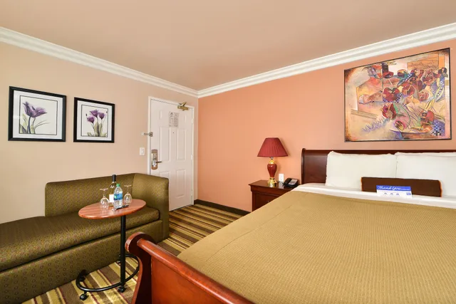 غرفة ديلوكس بسرير كينج، Americas Best Value Inn And Suites San Francisco Airport North 4/5
