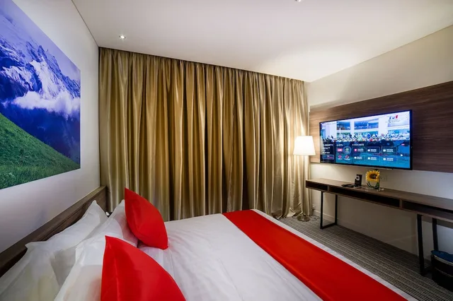 غرفة قياسية بسرير كوين، Riccarton Capsule Hotel 1/4