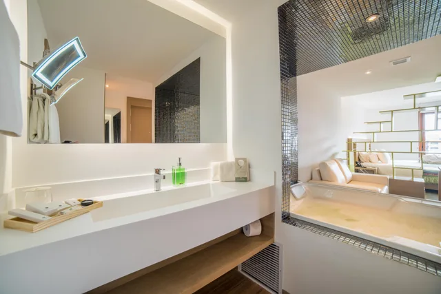 جناح بجاكوزي، Biohotel Organic Suites 4/7