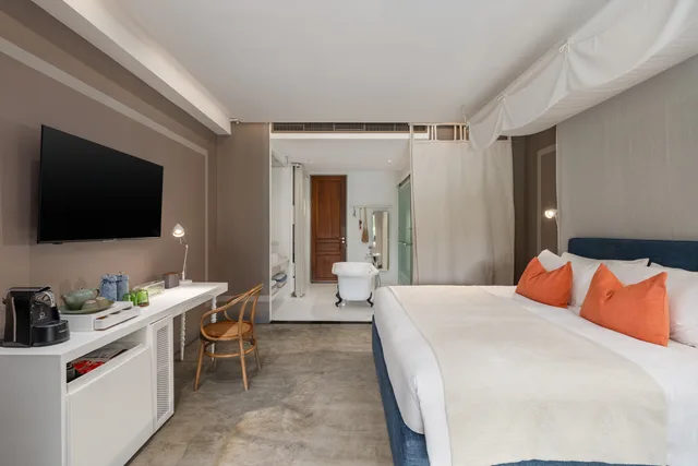 غرفة ديلوكس بإطلالة على النهر بشرفة، Sala Lanna Chiang Mai Hotel 1/6