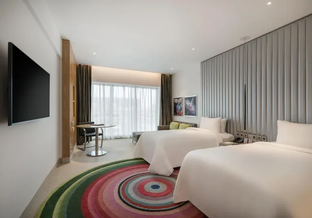 Silver, Single، Avasa Hotels 2/2