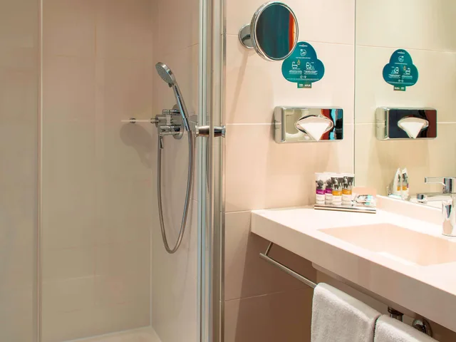 غرفة سوبيريور بسرير كينج مع أريكة، Mercure Warszawa Grand 10/10