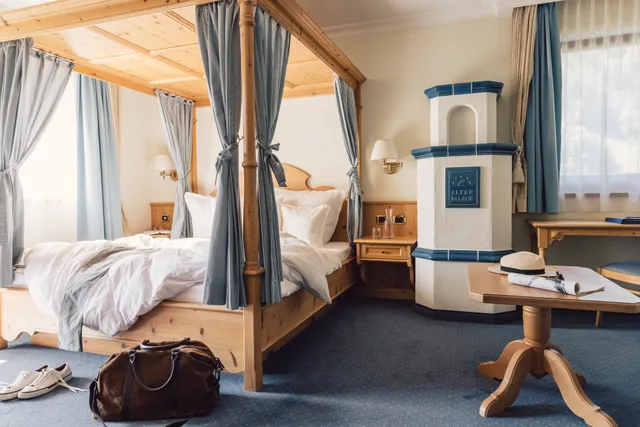 غرفة رومانسية بسرير مزدوج، Alpenpalace Luxury Hideaway & Spa Retreat 1/4