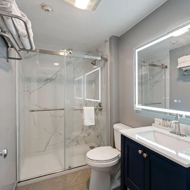 Ocean, 2 Queen Beds, Balcony، Pilgrim Sands on Long Beach 10/10