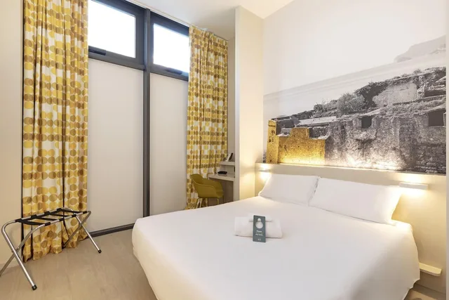 غرفة مزدوجة اقتصادية، B&B Hotel Savona 1/6
