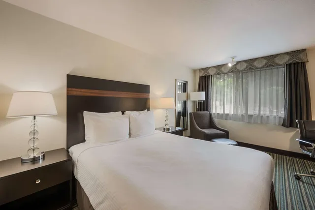 غرفة بسرير كوين، Best Western Alderwood 4/7