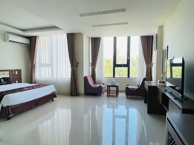 جناح تنفيذي بسرير مزدوج، Phu Cuong Beach Hotel 1/10