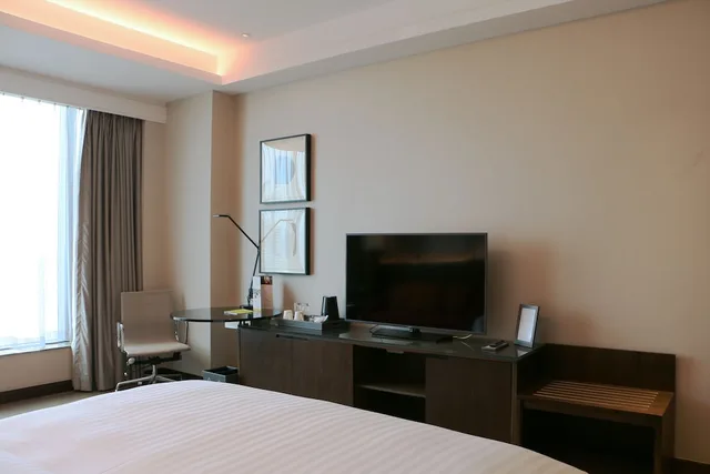 غرفة ديلوكس بسرير كينج، Courtyard by Marriott Suzhou Mudu 2/4