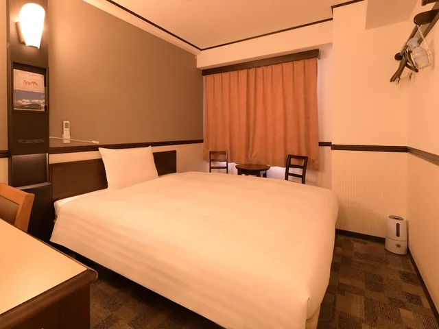 غرفة ديلوكس مفردة بسرير كوين، Toyoko Inn Hospital Inn Dokkyo Medical University 2/2