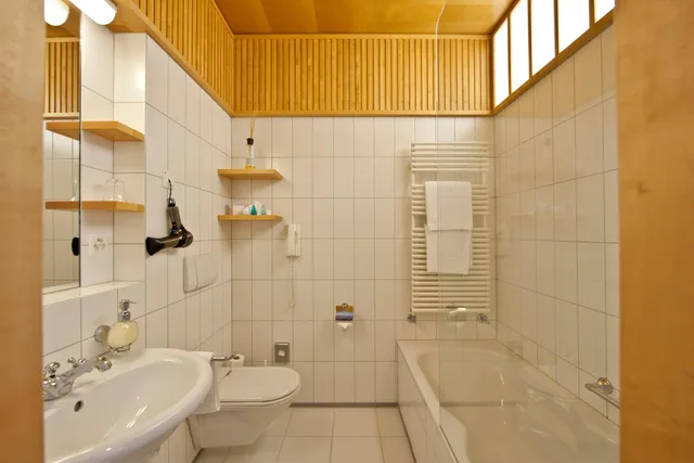 جناح جونيور بإطلالة على البحيرة، Schweizerhof Swiss Quality Hotel 6/9