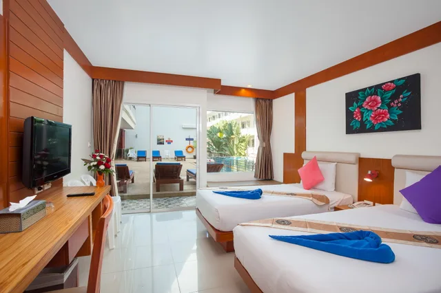 غرفة ديلوكس بسرير مزدوج أو سريرين منفصلين بإطلالة على المسبح، Baumancasa Beach Resort 2/5