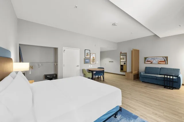 جناح استوديو بسرير كينج لذوي الإعاقة، Hampton Inn Suites Lancaster 1/10