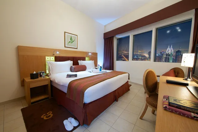 غرفة بـ3 غرف نوم، Tamani Marina Hotel and Hotel Apartments 2/2
