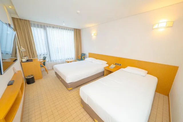 غرفة سوبيريور عائلية بسريرين منفصلين، Mstay Hotel Jeju 1/1