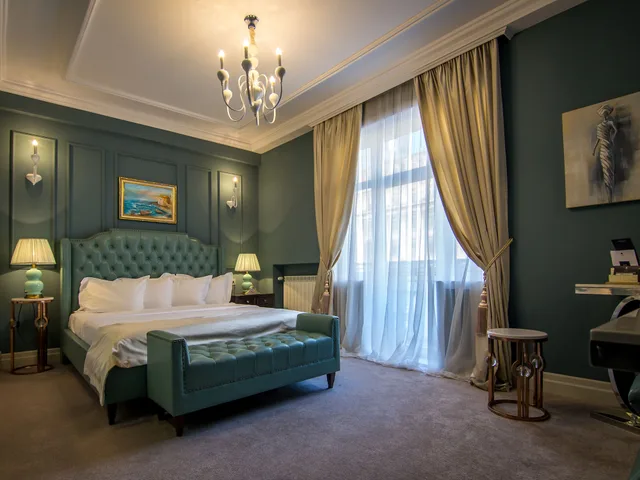 غرفة ديلوكس بسرير كينج، Hotel Lido By Phoenicia 3/10