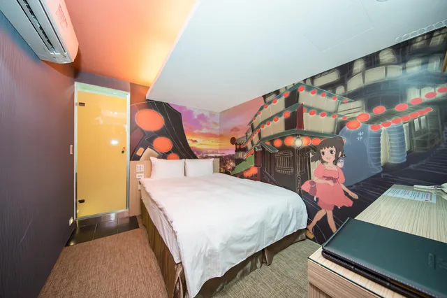 Fashion، MORWING HOTEL - CULTURE VOGUE 1/1