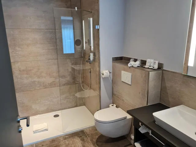 غرفة سوبيريور بسرير مزدوج بمطبخ صغير، Parkhotel Maximilian Ottobeuren 8/10