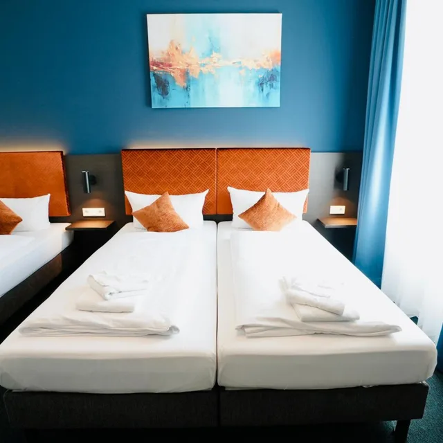 غرفة ثلاثية بسرير فردي، Comfort Hotel Wiesbaden Ost 4/10