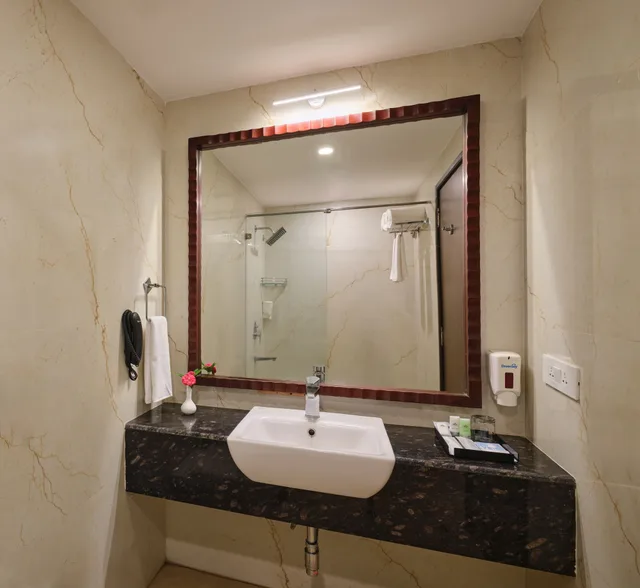 غرفة سوبيريور بسرير كينج، DAIWIK HOTELS RAMESWARAM 7/7