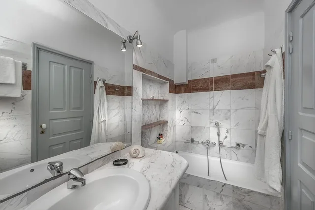 Sunset, Suite, Mansion, Queen and Twin Beds, Aigialos Niche Residences & Suites 5/6