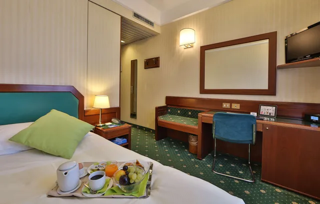 Standard, Single, Double Bed, Hotel Astoria, Sure Hotel Collection by Best Western 2/2