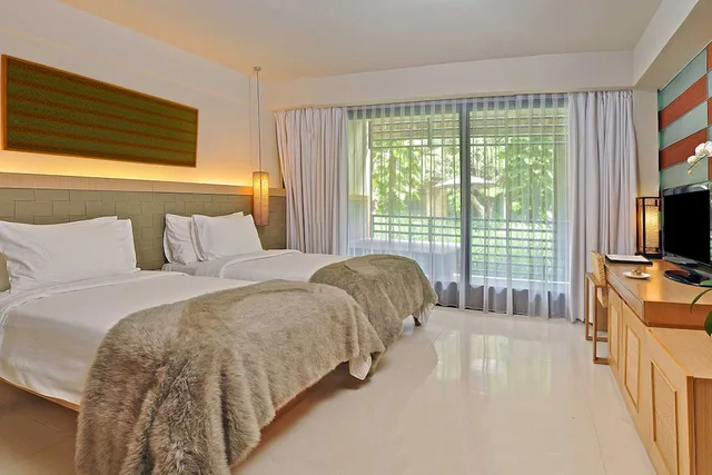جناح بريميير بإطلالة على المسبح بشرفة بغرفتي نوم، The Haven Bali Seminyak 1/8