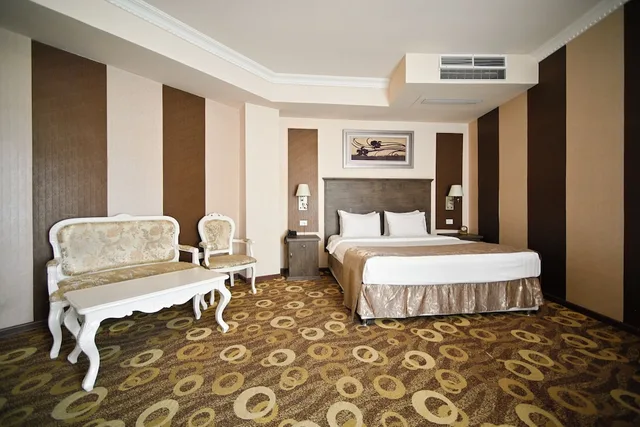 غرفة ديلوكس بسرير كينج، IMPERIAL PALACE HOTEL 6/10