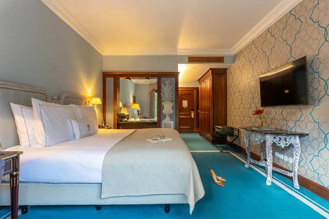 Room, Double Bed, with Extra Bed, Garden View, Pestana Palace Lisboa 1/8