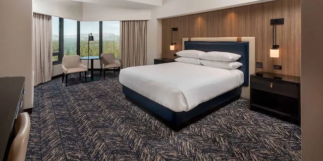 Romulus, King Bed, with View، Caesars Republic Lake Tahoe 4/10