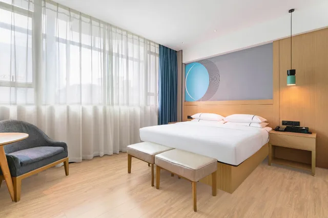 غرفة ديلوكس، City Comfort Inn Huizhou Huabianling Square 1/1