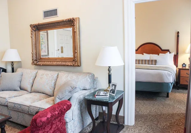 جناح جونيور بسرير كينج بغرفة نوم واحدة لذوي الإعاقة، Hotel Providence Trademark Collection By Wyndham 4/4