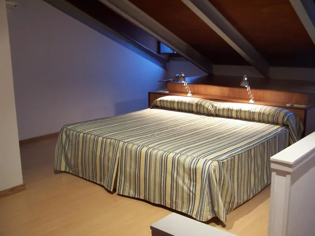 شقة، Hotel Colon Tuy 2/4