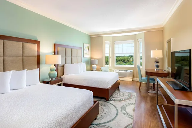 غرفة قياسية بسريرين كوين، The Waterfront Inn 2/9