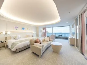 غرفة فاخرة ثلاثية بإطلالة على البحر بـ3 غرف نوم، KARATSU SEASIDE HOTEL 2/2