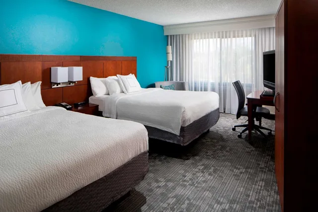 غرفة ديلوكس بسريرين كوين لذوي الإعاقة، Sonesta Select Boca Raton 2/3