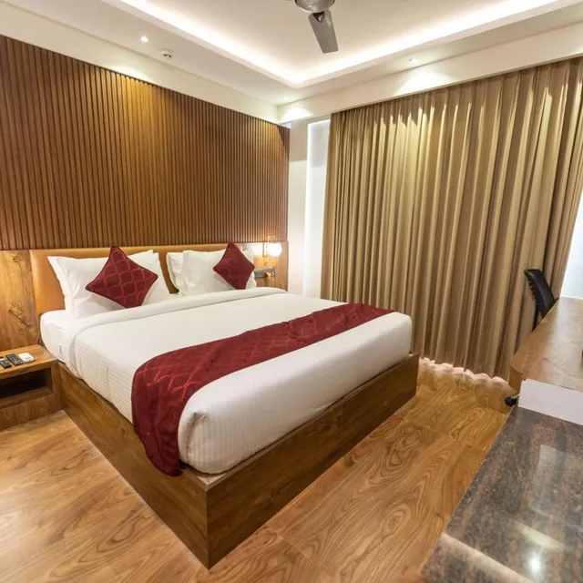 غرفة سوبيريور بسرير كينج، Clarks Inn Airport Hotel Bangalore 2/8