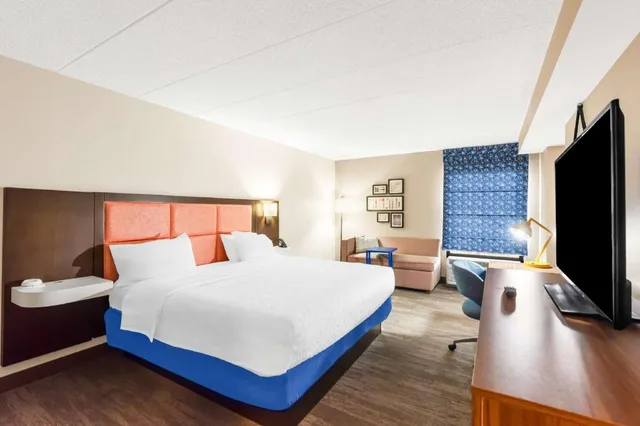 Business, Executive, King Bed, Working Area، Hampton Inn Pennsville 2/3