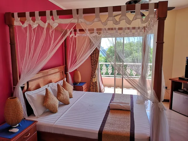 غرفة سوبيريور بسرير كينج، Glacis Heights Villa 3/5
