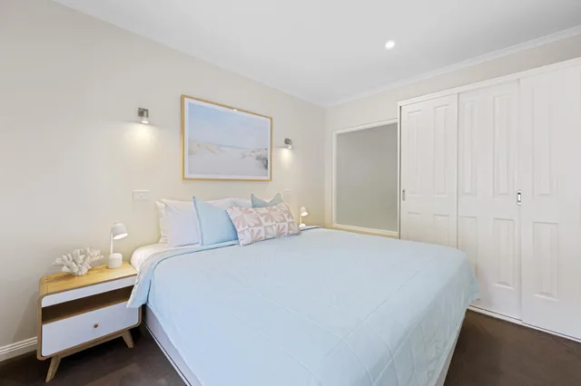 Room, King Bed, Bay View، Sea Foam Villas 1/1