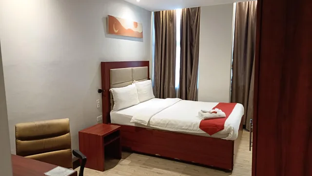 غرفة ديلوكس بسرير كوين، Cherry Midtown Hotel 1/1