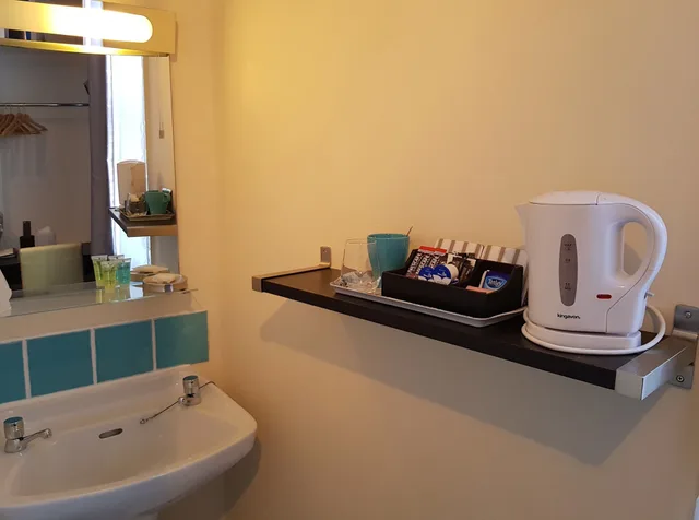 غرفة ديلوكس مفردة بسرير فردي، Robin 7 Lodge City Centre 1/1