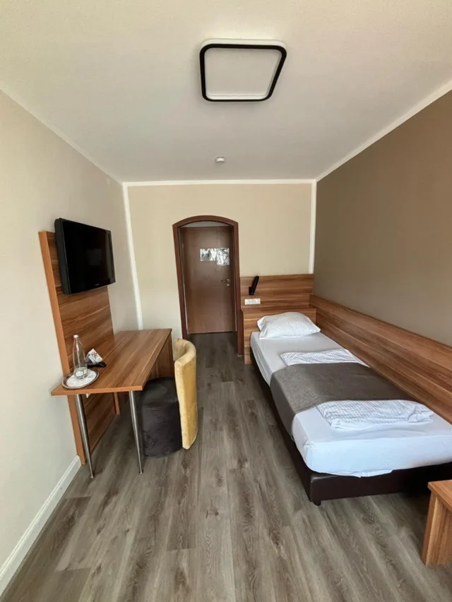 غرفة مفردة، Hotel Schlangenbader Hof 4/6