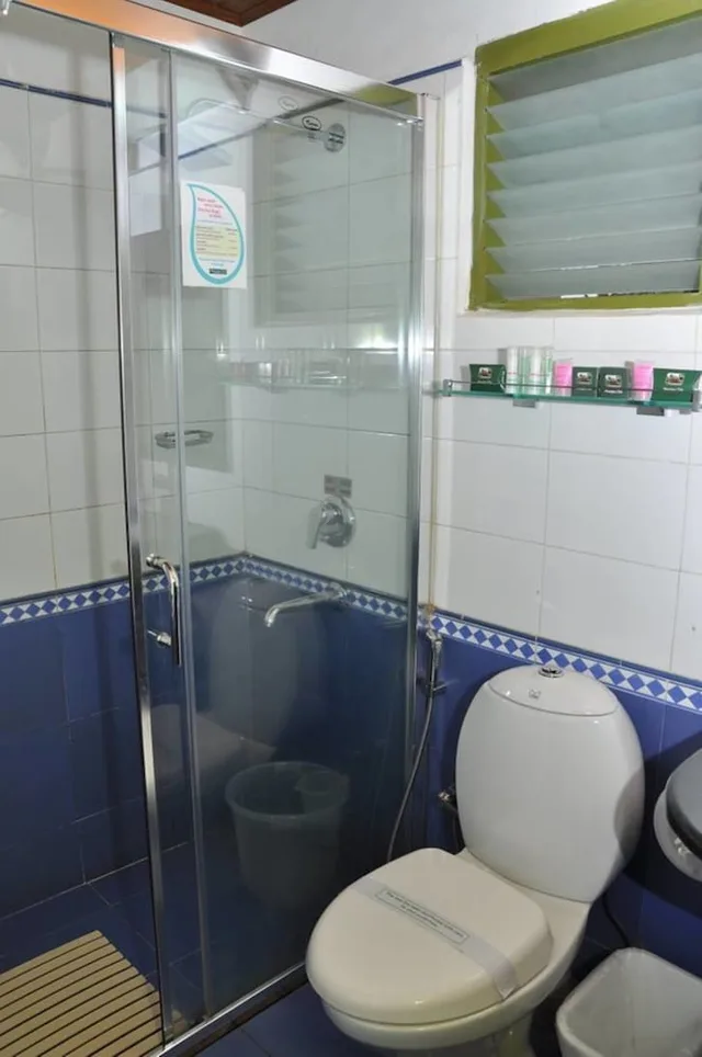2 Bedrooms, Duplex, Family, 2 Queen Beds, Garden View, 2 Bathrooms، Mountain Club Resort Munnar 9/9