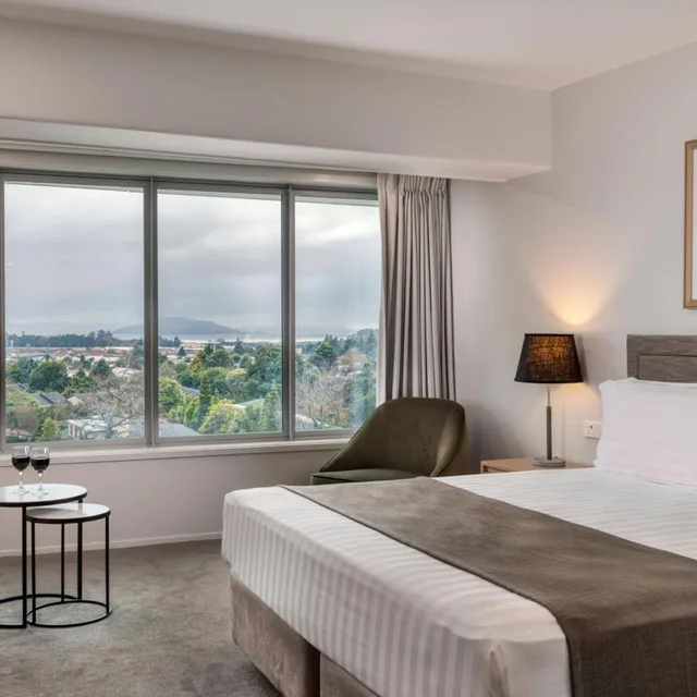 1 Bedroom, Suite, Rydges Rotorua 1/2