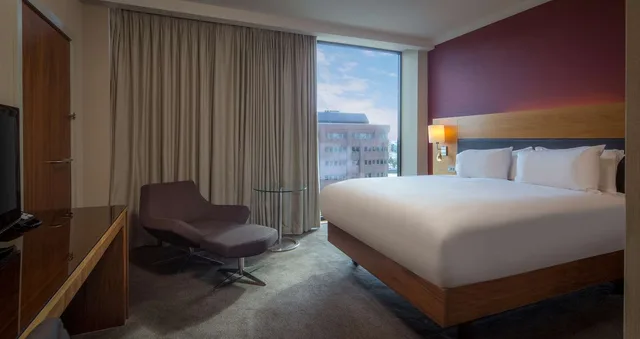 غرفة تنفيذية بسرير كينج، Hilton Liverpool City Centre 1/2
