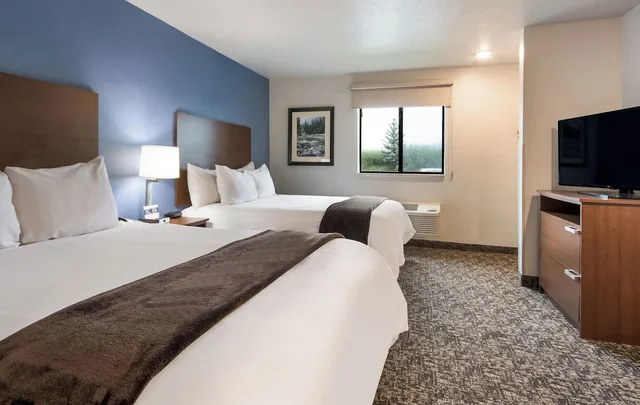 Room, Queen Bed, Accessible, My Place Hotel Bozeman MT 2/10
